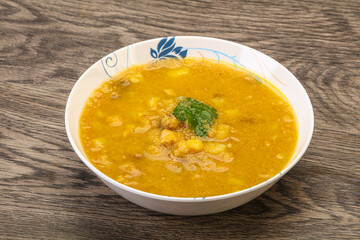 Pea soup with smoked meat