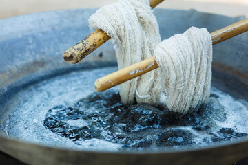 Cotton line dyeing with natural colors,Yarn, raw materials for cotton,Dyeing silk, Using...
