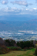 蔵王の樹氷高原から臨む山形盆地