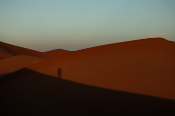 Fototapeta na wymiar sombras saharawis