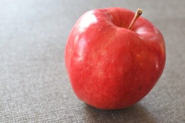 りんご　apple