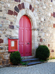 Fototapeta na wymiar door in the old town
