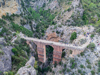 Fototapeta premium The Ruta del Agua in Chelva with some beautiful long exsposure shots and a Drone photos from above of the Roman Aqueduct