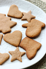 gingerbread homemade cookies for christmas