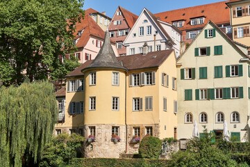 Fototapeta na wymiar Hölderlinturm am Necker, Tübingen, Deutschland