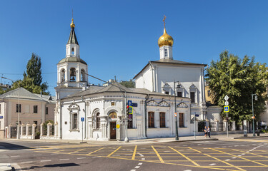 Fototapeta na wymiar Ancient Church in the center of Moscow on Sretenka. Russia