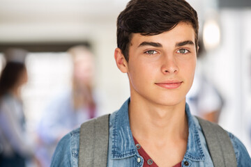 Obraz premium Happy student guy at college