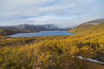Sanabria lake in winter