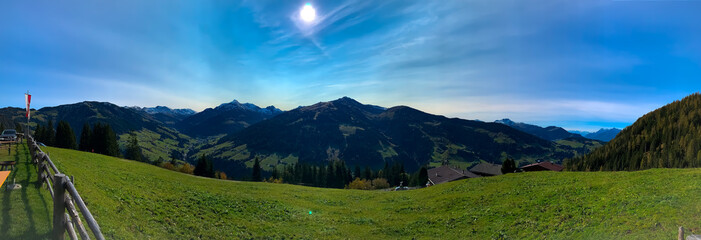 Herbst Indian Summer in Österreich Tirol