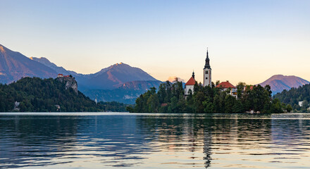 Naklejka premium Lake Bled Sunset