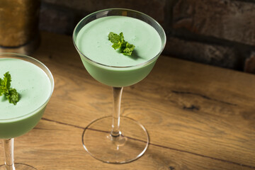 Frozen Boozy Mint Grasshopper Cocktail