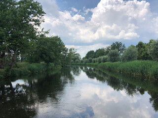 Fototapeta na wymiar The Beneden Regge river in Overijssel