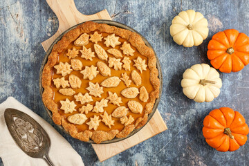 Pumpkin pie with leaf detail