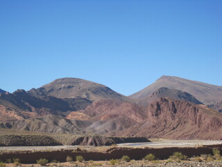 Fototapeta na wymiar Exploring the beautiful mountain landscapes in the Andes around Sucre in Bolivia, South America