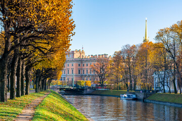 St. Michael's Castle (Mikhailovsky Castle or Engineers' Castle) and Lebyazhya Kanavka (canal) in autumn, St. Petersburg, Russia