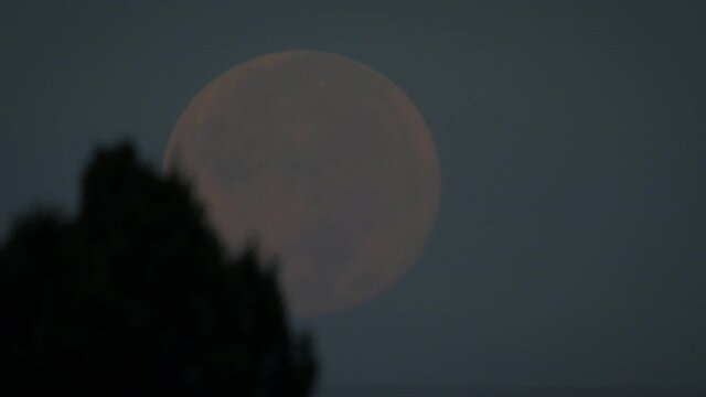 Full moon timelapse in Utah, wide