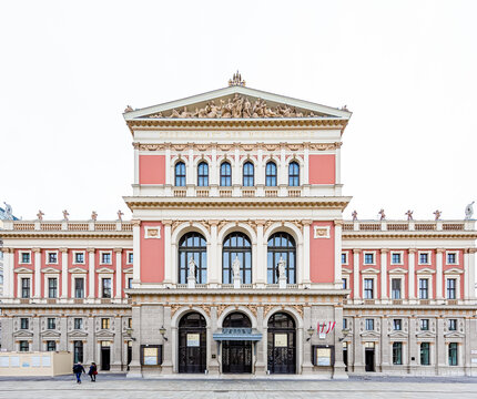 Vienna, Austria: classical facade of Musikverein Vienna
