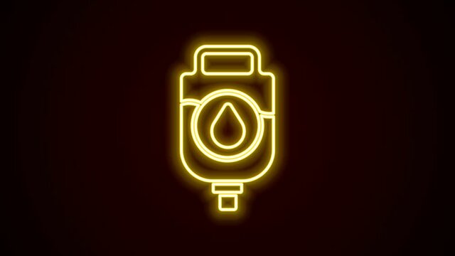 Glowing neon line IV bag icon isolated on black background. Blood bag. Donate blood concept. The concept of treatment and therapy, chemotherapy. 4K Video motion graphic animation