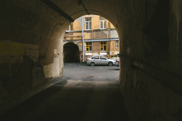 Fototapeta premium arch to the courtyard of mystical European architecture petersburg