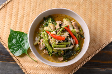 Northern Thai food (Kaeng Khae), Spicy curry soup with pork and mixed local vegetables and herbs, Main ingredients is Piper sarmentosum leaves