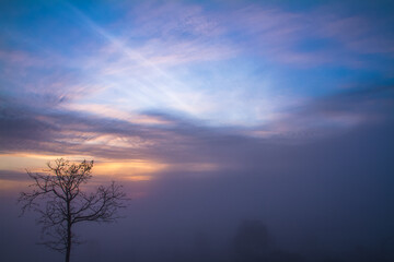 Obraz na płótnie Canvas sunrise in the clouds