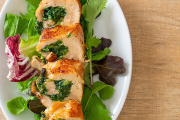 chicken breast stuffed with cheese and spinach