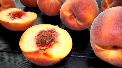 🍑🍑🍑 peaches 