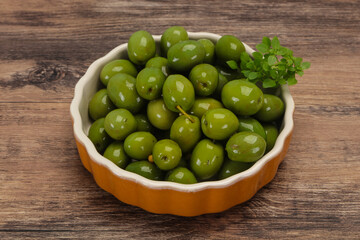 Green Campo Real olives in the bowl