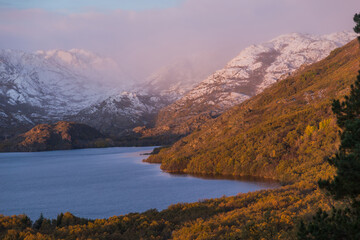 Sanabria lake in winter