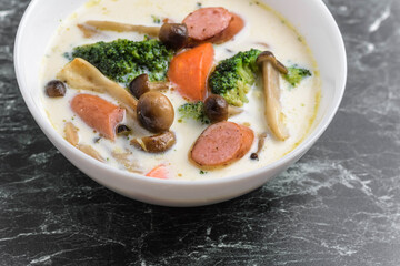 野菜たっぷり豆乳スープ