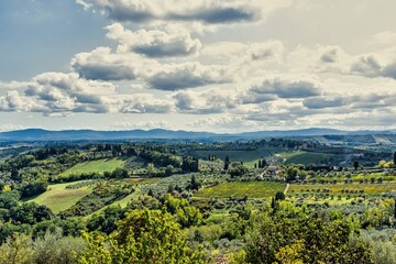 Fototapeta na wymiar Tuscany Landscape and Cloudscape Panorama in Summer