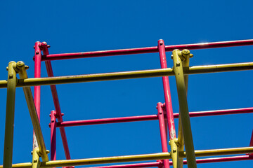 ジャングルジム