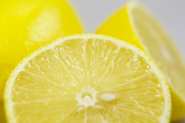 slice of lemon