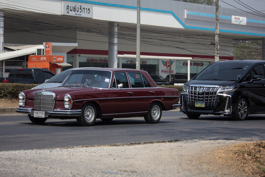 Private old car of Mercedes Benz 280 SE