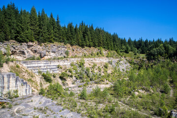 Fototapeta na wymiar Travertine quarry