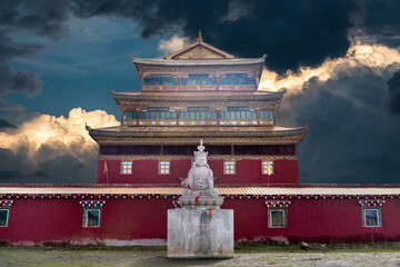 The amazing view of tibetan buddhist academy and monastery - Dongga Temple on Tibet