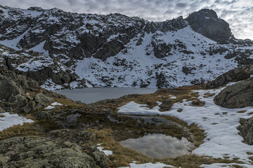 Randonnée au Lac David , Massif de Belledonne , à l' automne , Alpes , Isère