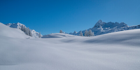 Fototapeta na wymiar Winter in den Alpen