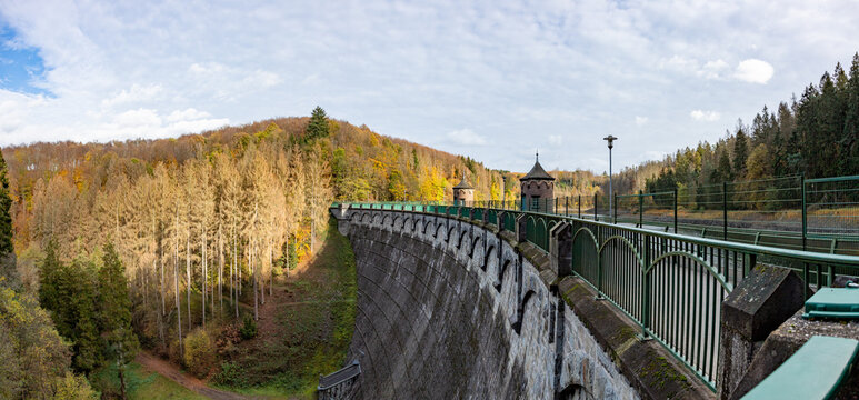 Sengbachtalsperre, water reservoir in Solingen, Germany