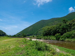 Fototapeta na wymiar 夏 , 山 , 川 , 青空 , 快晴 , mountain , river , summer , japan , blue sky , sunny