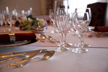 コース料理の食器