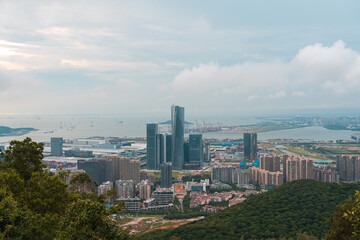 Fototapeta na wymiar shenzheng city sky line 