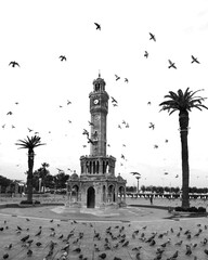 Obraz premium Travel concept photo; Turkey / Izmir / Konak / Historical Old Clock Tower / Konak Square