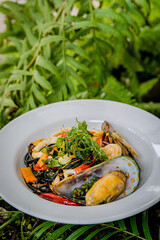 sea food spaghetti hot and spicy