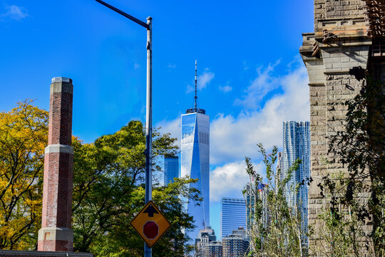 Lower Manhattan seen from Brooklyn