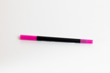 Fuchsia. Color marker with double brush tip. Ideal for adult and children's coloring books, manga, comics, calligraphy.