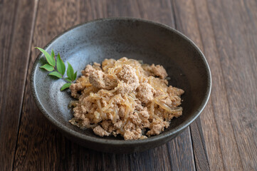 マダラの卵としらたきの煮物