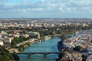 Obraz premium Torre del Oro y Puente de Triana, Sevilla