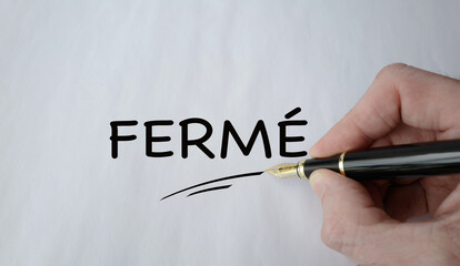 fermé signature E