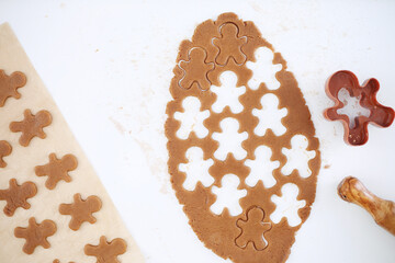 Making christmas gingerbread cookies concept. christmas background. step by step, tutorial.